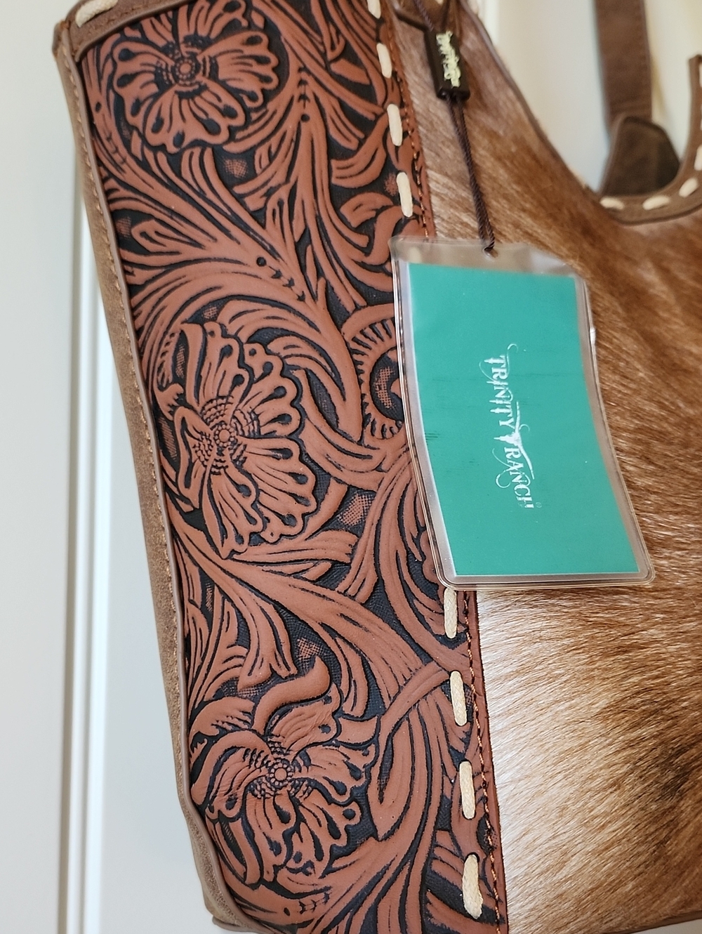 Trinity Ranch Cowhide Tooled Tote Bag Conceal Carry NWT - Picture 5 of 14